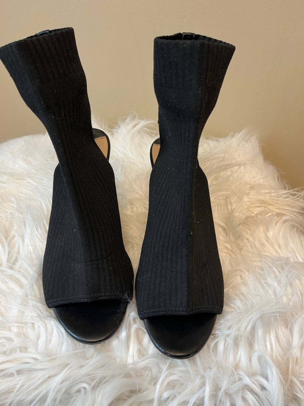Leith Black Ribbed Open-Toe Heeled Sock Booties. Size 9.